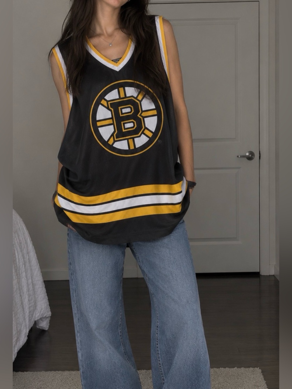 Men’s Boston Bruins Official Logo Sports Jersey Tank Top